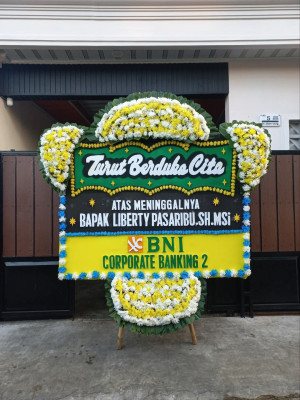 Papan Bunga Duka di Gandapura