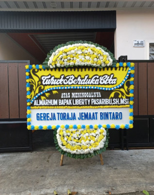 Papan Bunga Duka di Gandapura